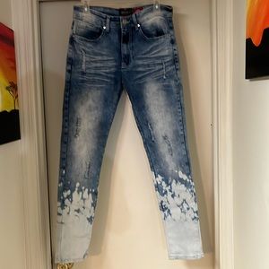 Switch Remarkable Men’s Jeans